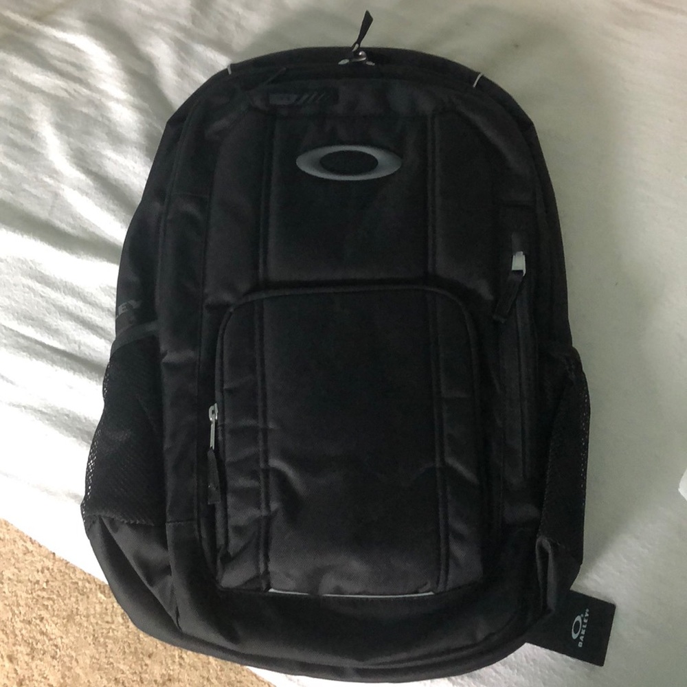 Black Oakley backpack